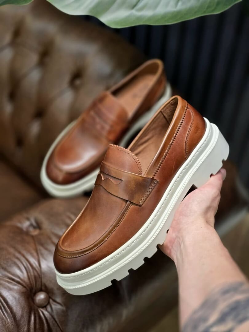 Mocassim Milão Tratorado - Whisky